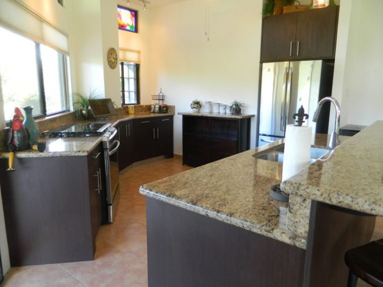 Pan Pacific Interiors Kitchens 027